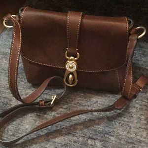 Crossbody Dooney and Burke